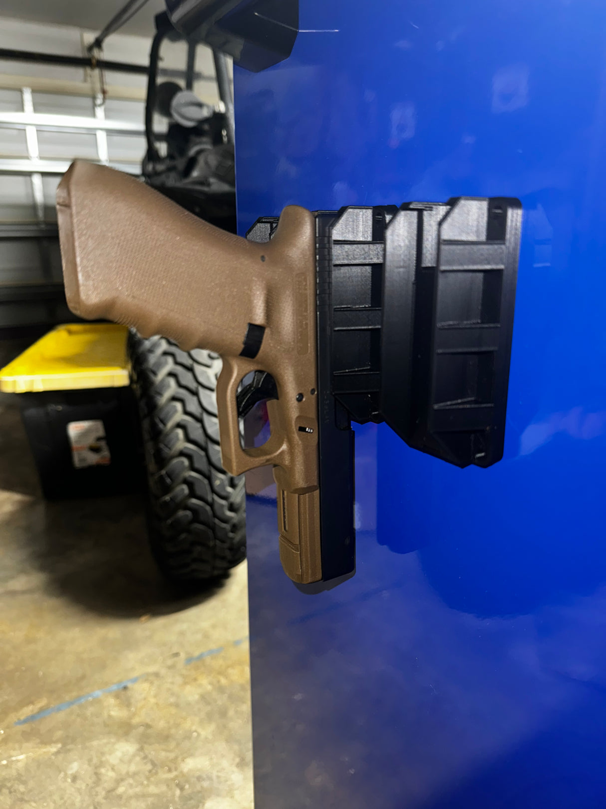 Magnetic Pistol Mount